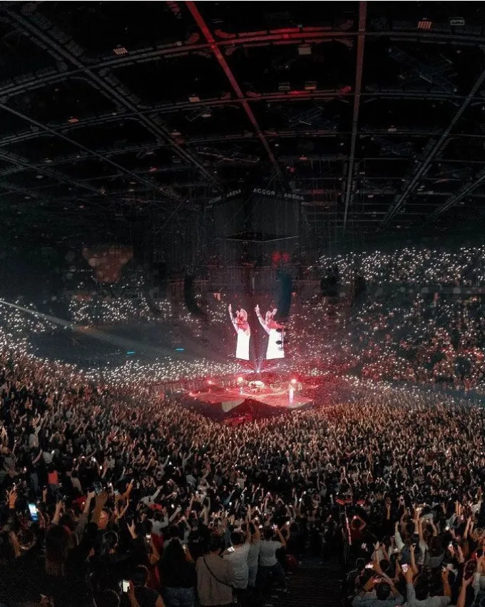 PROACTIV ENTERTAINMENT